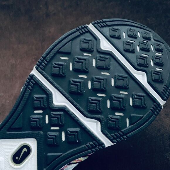 Nike Flyknit Trainer+ Rainbow Multi-Color 532984-014 Size 7.5 US 40.5 EUR 9 Wmns - Picture 11 of 12